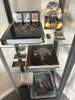 Upper Deck World of Warcraft TCG Heroes of Azeroth “Classic”Collection 2004-2009 - Image 1