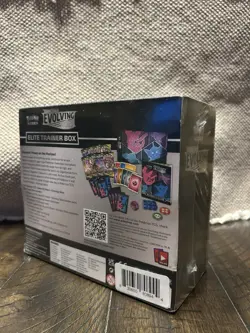 Pokemon Sword & Shield Evolving Skies Elite Trainer Box Vaporeon Sylveon - Image 2