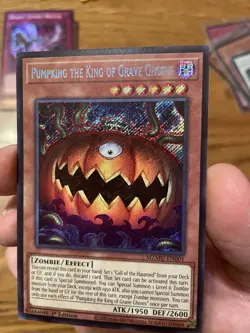 Yu Gi Oh Pumpking The King of Grave Ghost MZMU-EN001 Secret Rare Mint Condition - Image 3
