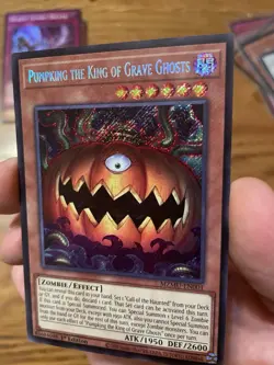 Yu Gi Oh Pumpking The King of Grave Ghost MZMU-EN001 Secret Rare Mint Condition - Image 5