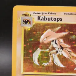 1999 Pokemon TCG Kabutops 9/62 Fossil Holo *INK RUN ERROR* See Pics 😳 - Image 3