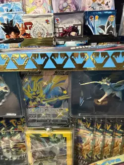 Nintendo Pokemon TCG Crown Zenith Collection Box - 11 Packs Shiny Zacian 820650851636 - Image 3