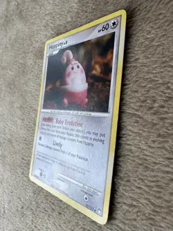 2007 Pokemon TCG Mysterious Treasures Happiny Lv.8 HP 60 Non-holo 52/123 LP - Image 3