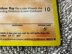 1999 Pokemon Base Set Shadowless 1st Edition Vulpix #68 HP - Image 4