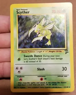Pokemon TCG Scyther 17/130 ☆ Rare HOLO Base Set 2 Vintage NM/LP - Image 2