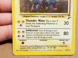 Pokemon TCG Magneton 9/130 ☆ Holo Rare Base Set 2 Vintage NM/LP - Image 5