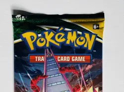 Pokemon TCG Sword & Shield Evolving Skies Booster Pack Sealed - Image 4