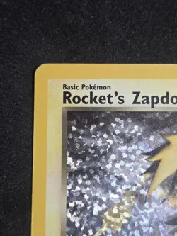 Pokemon Celebrations Rocket's Zapdos 15/132 LP - Image 2
