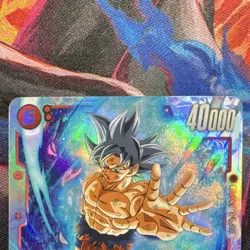 Dragon Ball Super Son Goku FB04-129 SCR Battle Card Full Art Holo 40000 Power - Image 4
