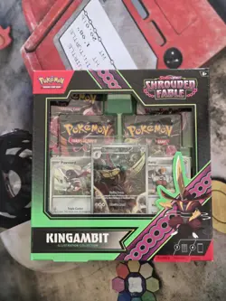 Pokemon TCG Shrouded Fable Kingambit Illustration Collection BRAND NEW Pokemon - Image 1