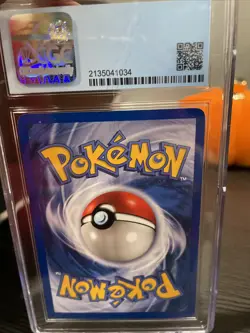 Hitmonchan Dutch CGC 8 NM/Mint Pokemon (1999) Base Set Holo Free Ship - Image 2