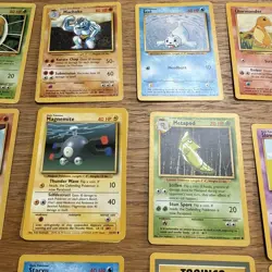 Pokemon Vintage Base Set Bundle x26 cards - Image 5
