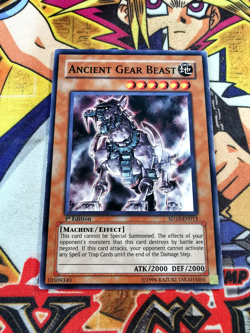 Ancient Gear Beast sd10-en013 1st Edition (NM) Common Yu-Gi-Oh! - Image 1