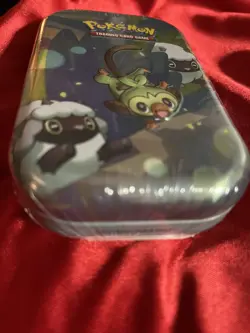 Pokemon TCG: Galar Pals Mini Tin (Contains 2 Booster Packs, Each with 10 Cards) 820650807077 - Image 5