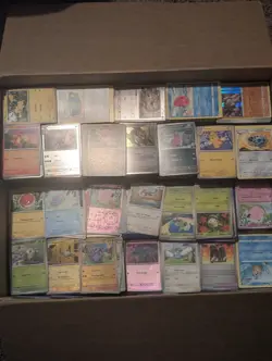 800 Random Pokemon cards - Image 1