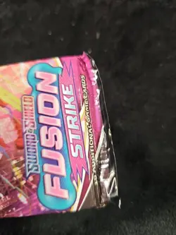 Pokemon TCG Fusion Strike Booster Pack - 10 Cards 820650809163 - Image 4
