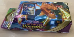 Pokemon Trading Card Game Vivid Voltage Charizard Themed Deck - Image 3