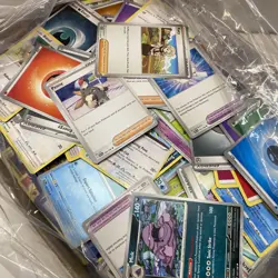 Unsorted Pokemon TCG Common, Uncommon and Rare Trading Cards (2000 Plus Cards) 2 - Image 1