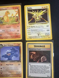 Pokemon 9 Card Lot Holo Zapdos, Ivysaur, Dark Machamp, Shadowless Magmar & more - Image 4