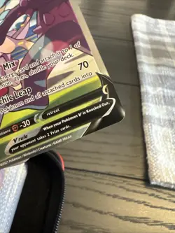 Pokemon Mew v Holo Alternative Art Ultra Rare TCG Fusion Strike Card 251/264 - Image 4
