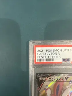 PSA 10 - Sylveon V #082 - Eevee Heroes - Full Art Japanese Pokemon SWSH - Image 2