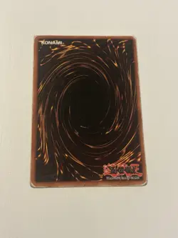 Yu-Gi-Oh! TCG Blue-Eyes White Dragon SDK-001 - Image 2