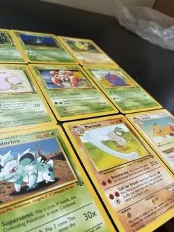 Vintage jungle Pokemon Cards Bundle x 25 Good Condition 1999 WOTC - Image 5