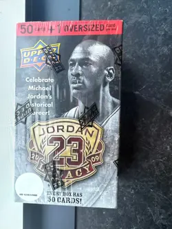 Upper Deck Michael Jordan 2009/10 Legacy Box Set Trading Cards Mj - Image 2