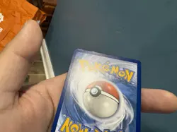 Giratina v Alternate Full Art Holo Card 186/196 Swsh11: Lost Origin - Image 4