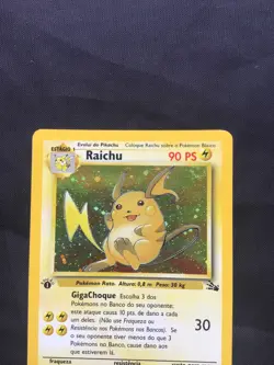 Pokemon Cards: PORTUGUESE 1st Edition Fossil Rare Holo: Raichu 14/62 - Image 2