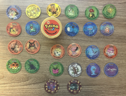 Pokemon Tazo Complete Set of 1-25 Walkers Lenticular Plus Holder (25 tazos) - Image 1