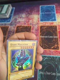 Yu-Gi-Oh! Dark Magician SYE-001 Super Rare Unlimited Moderately Played - Image 3
