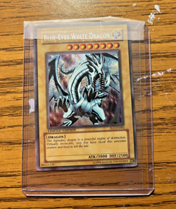 Blue-Eyes White Dragon SKE-001 Starter Deck: Kaiba Evolution 1st Edition - Image 3