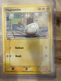 Magnemite 4/10 EX Trainer Kit Latios LP Pokemon Card - Image 1