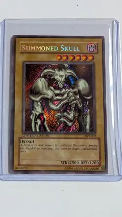 1996 Konami Limited Edition Yu-Gi-Oh Trading Card Summoned Skull Pristine YC1 - Image 1