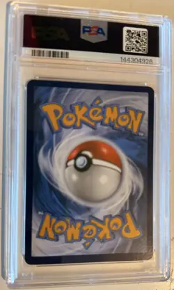 2025 POKEMON PRE EN-PRISMATIC EVOLUTIONS HYPER RARE #179 PIKACHU EX PSA 8 - Image 3