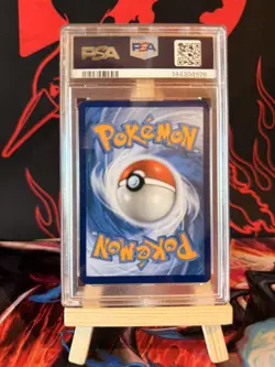 2025 POKEMON PRE EN-PRISMATIC EVOLUTIONS HYPER RARE #179 PIKACHU EX PSA 8 - Image 4