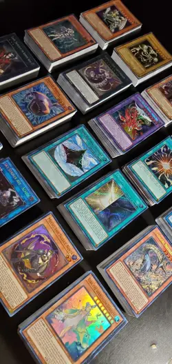 YuGiOh 1000 Card Lot Bulk guaranteed Foil Cards!!! & Konami Sleeves! - Image 5