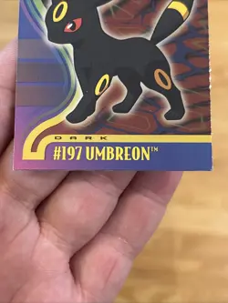 Pokemon 2001 Topps Holo Umbreon #197 Rare Old School Vintage Foil Wow - Image 2