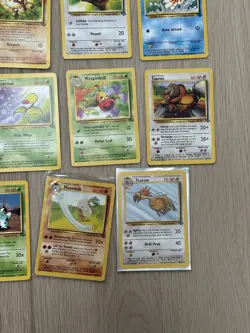 Jungle Set Pokemon Cards Bundle No Duplicates 1999 WOTC Vintage x23 - Image 3