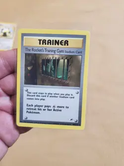Pokemon Gym Heroes Trainer The Rockets Training Gym 104/132 LP - Image 1