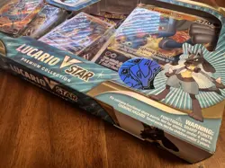 Pokemon TCG Lucario VSTAR Premium Collection (290-85124) 820650851247 - Image 4