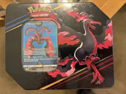 Pokemon Crown Zenith Tin Galarian Moltres Full-Art Foil Card & 5 Boosters - Image 1