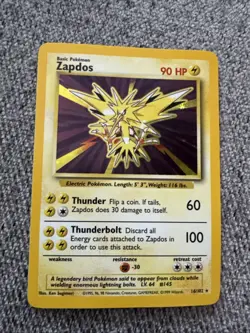 Zapdos Holo 16/102 Base Set Unlimited Pokemon Card - Image 1
