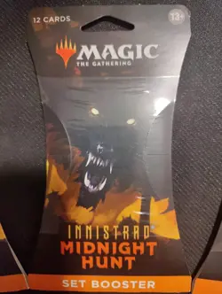 Magic the Gathering - Innistard Midnight Hunt Booster Pack - 12 Cards - Image 2