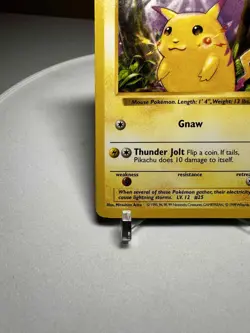 Red Cheeks Pikachu 58/102 Shadowless Base Set 1999 Pokemon TCG Card Vintage Rare - Image 3