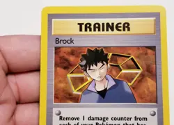 TCG POKEMON BROCK TRAINER 98/132 ☆ RARE GYM HEROES VINTAGE NM - Image 3