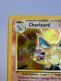 Pokemon TCG Charizard Base Set Holographic Card #4/102 1999-2000 WOTC NM - Image 3