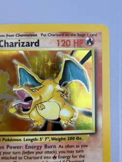 Pokemon TCG Charizard Base Set Holographic Card #4/102 1999-2000 WOTC NM - Image 4