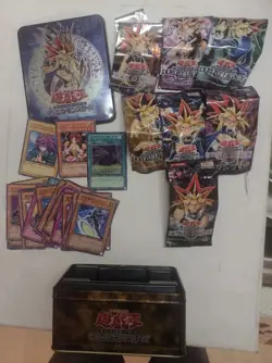 YUGIOH 2004 Japanese booster pack collectors tin (open) black luster tcg rare - Image 1